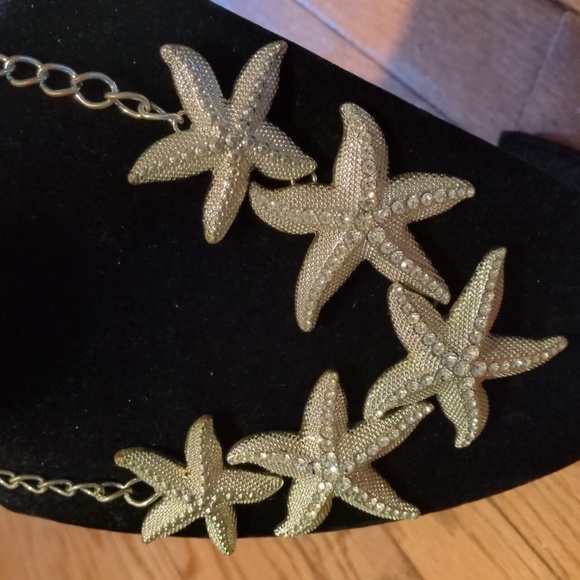 Starfish statement necklace - Picture 2 of 7